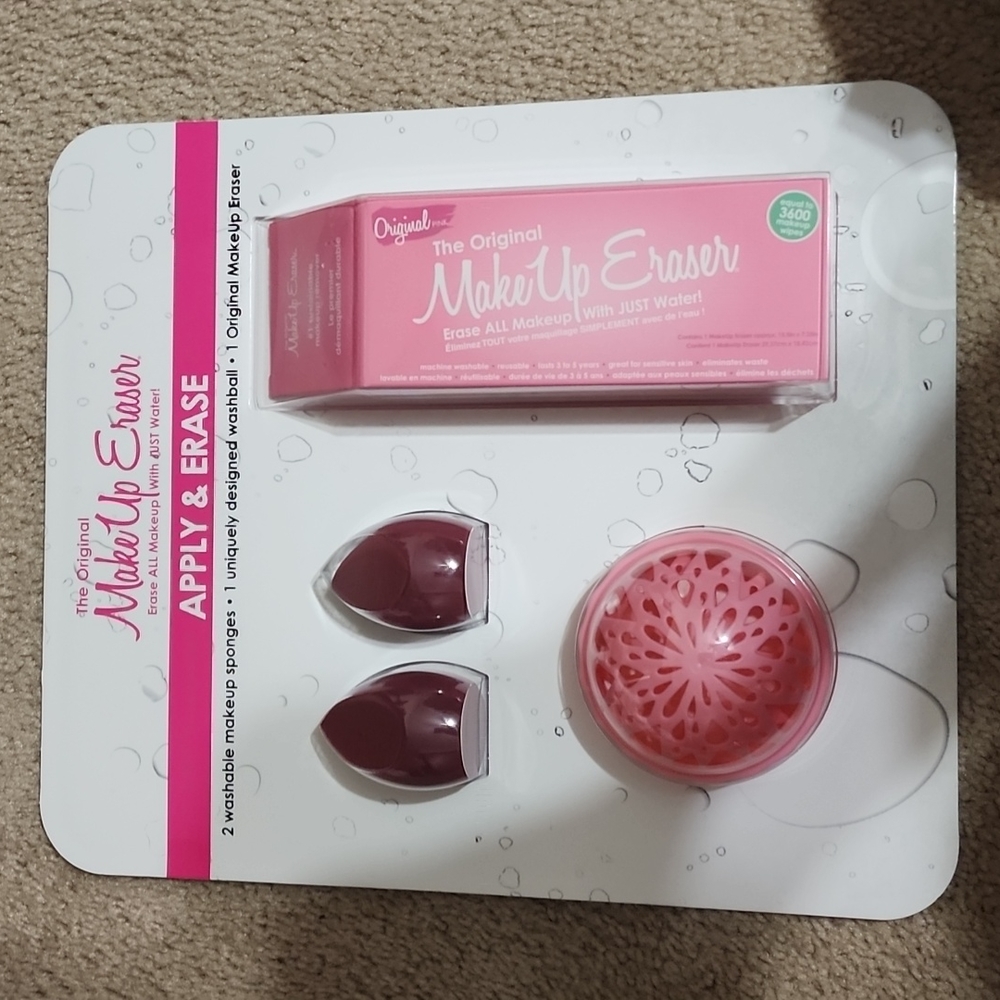 The original makeup eraser set